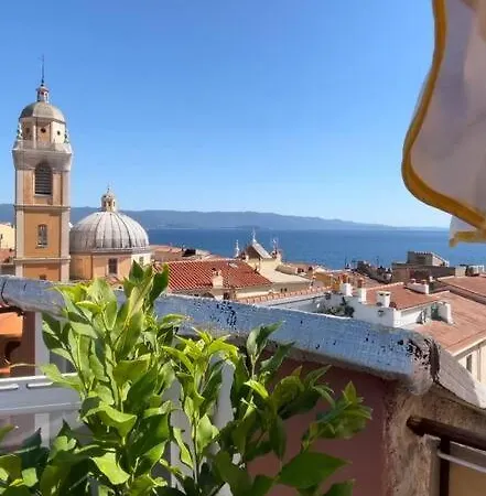 T2 Historic Center Ajaccio Apartment
