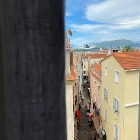 T2 Historic Center Ajaccio * Ajaccio (Corsica)